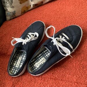 Champion Women’s Navy Canvas Mule Slides, Size: 8-1/2, in great condition